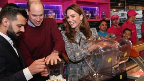 Duke and Duchess of Cambridge making kulfi milkshakes