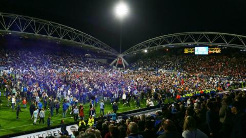 Huddersfield pitch invasion