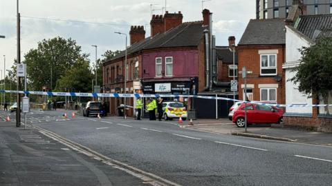 Road closures in Walnut Street Leicester