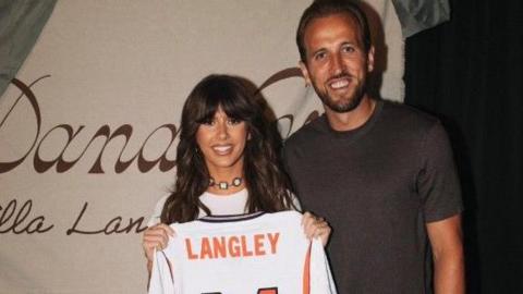 England captain Harry Kane and country music star Ella Langley