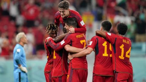 Spain celebrating their seventh goal against Costa Rica