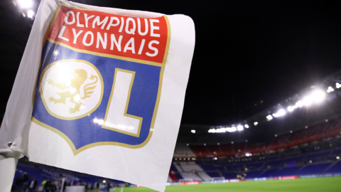 Lyon corner flag