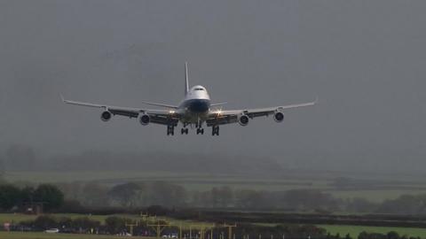British Airways' last remaining Boeing 747 makes its final flight