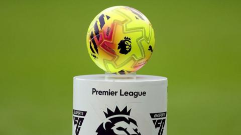 Premier League ball