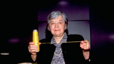 Stephanie Kwolek with items which use Kevlar.