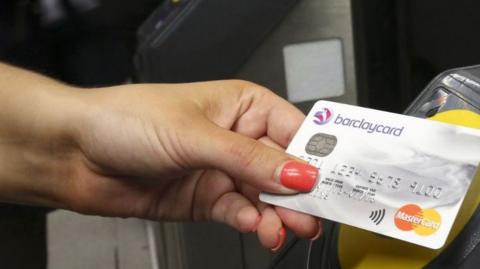 Contactless paymemt at Tube (fake credit card used)