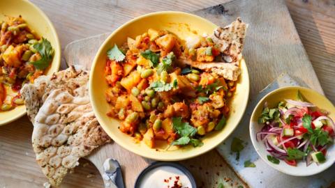 potato and edamame curry 