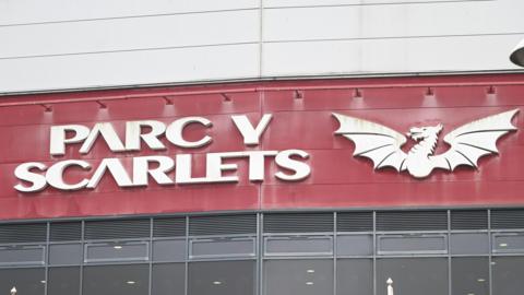 Scarlets sign at Parc y Scarlets