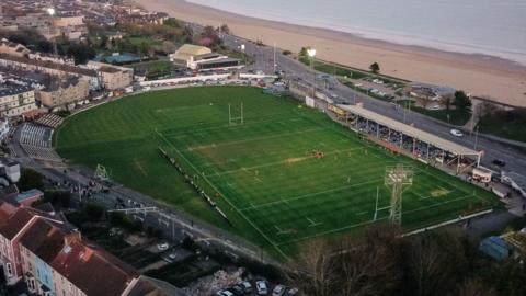 Stadiwm San Helen