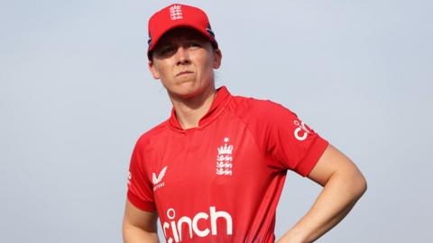 Heather Knight playing for England