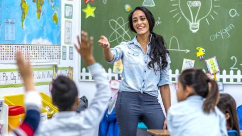 teacher-pupils-classroom.