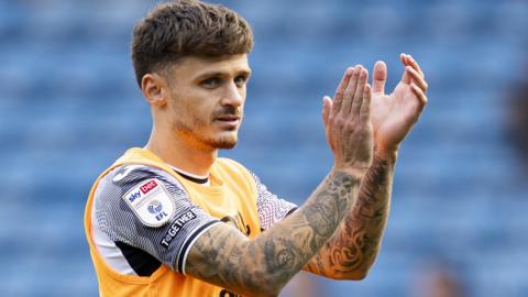 Jamie Paterson applauds Swansea's fans