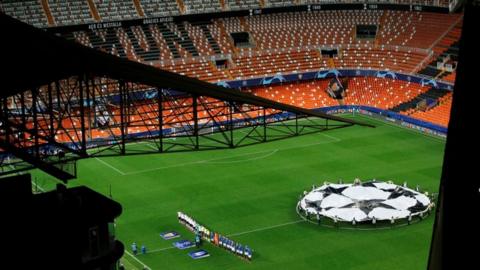 Valencia vs Atatanta at Estadio Mestella