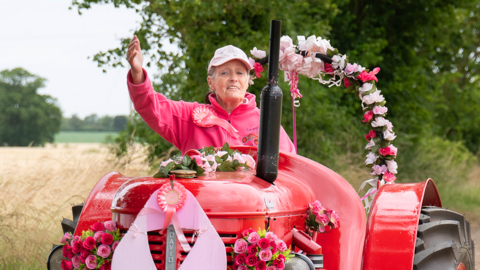 Pink Ladies Tractor Run
