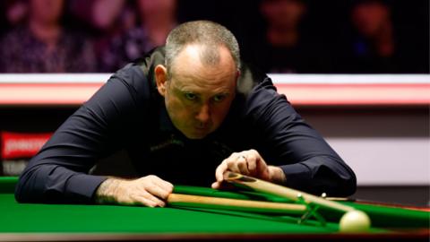 Mark Williams is through to his maiden Tour Championship final