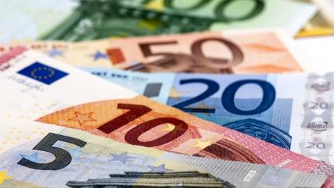 Euro notes