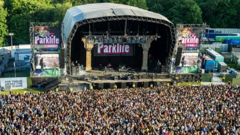 fans at Parklife