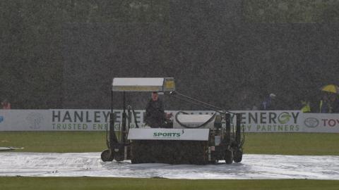 Rain at Stormont