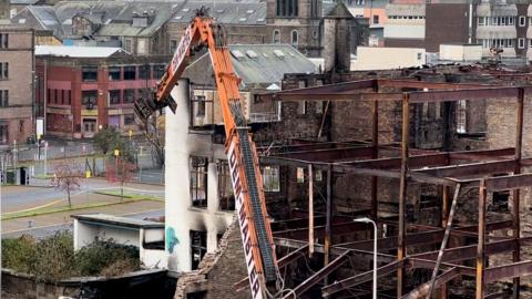 Robertson's demolition