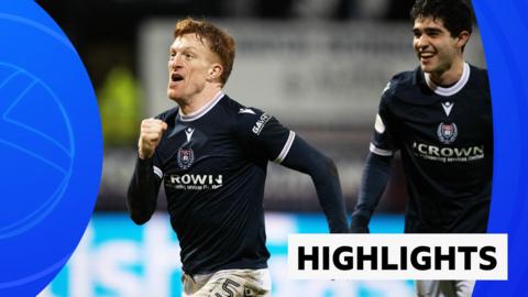 Dundee's Simon Murray celebrates