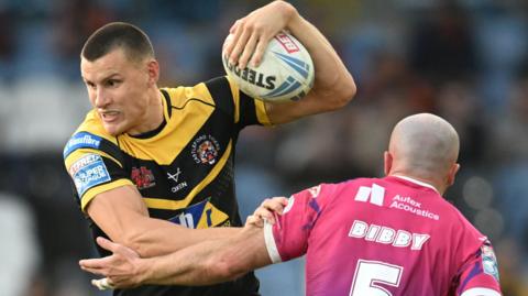 Innes Senior playing for Castleford