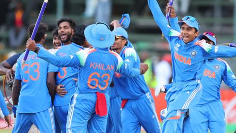 India celebrate winning the U19 World Cup