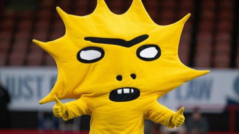 Partick Thistle mascot Kingsley