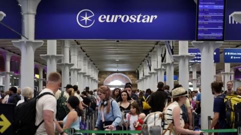 Crowds queuing at St Pancras station