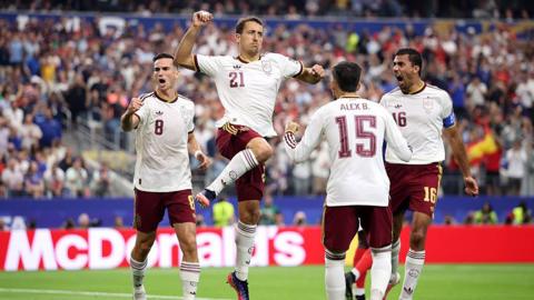 ¡Empieza el segundo tiempo! España gana 1-0 a Francia y se acerca un paso hacia la final del Mundial 2026