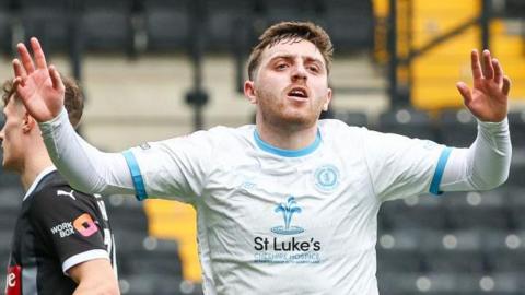 Ryan Cooney in action for Crewe Alexandra against Notts County