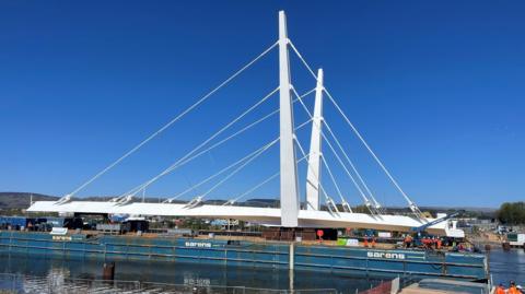 Renfrew Bridge