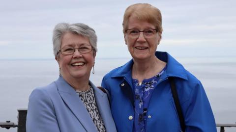 Half-sisters Annette Kohrs and Gladys Johnston