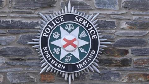 psni crest