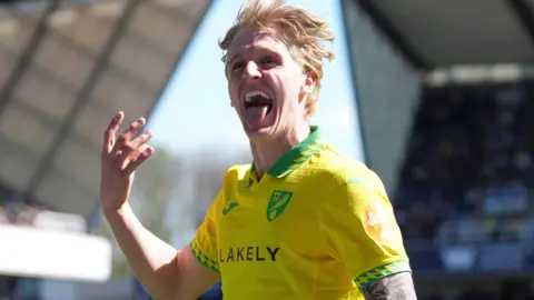 Pelle Mattsson celebrates scoring