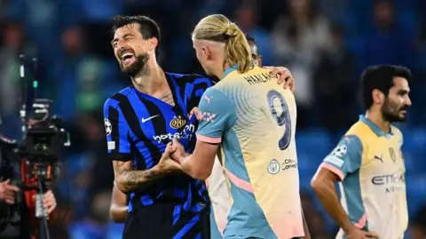 Haaland at the end of Manchester City's draw with Inter Milan