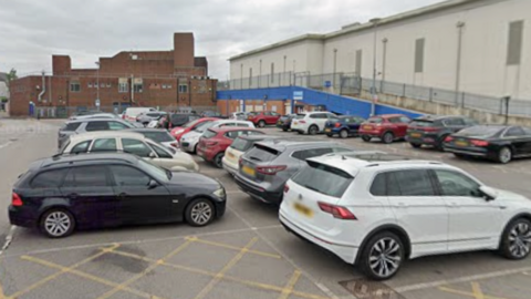 Image of Priory Centre car park in Worksop