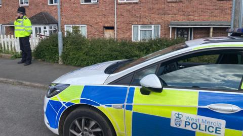 Police on Wassell Drive, Bewdley