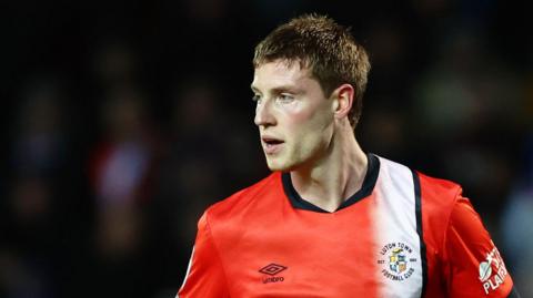 Mark McGuinness in action for Luton