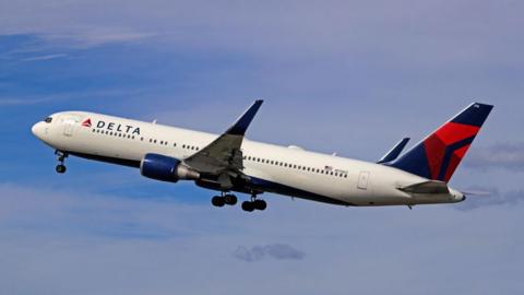 Delta Boeing 767 taking off from Barcelona airport