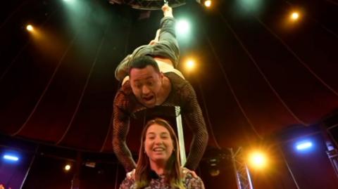 BBC reporter learns new tricks with Edinburgh Fringe acts