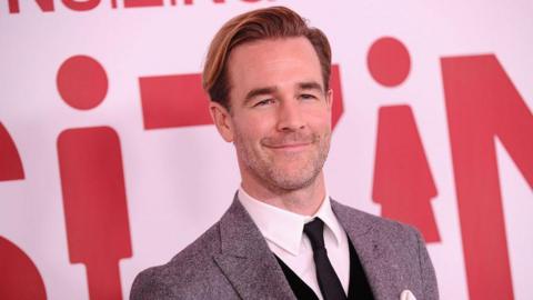 James Van Der Beek photographed on a red carpet 