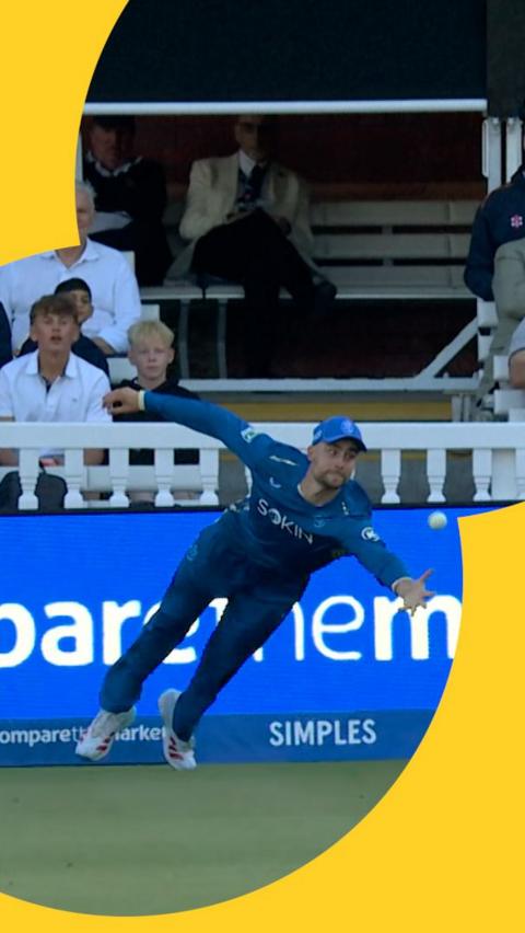 Will Jacks dives to make an exceptional boundary catch