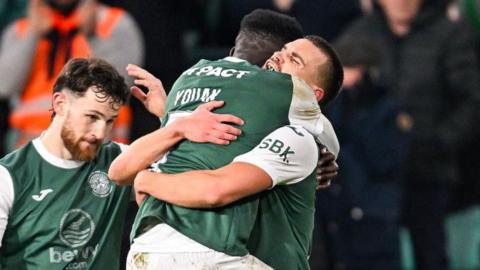 Hibernian celebrate