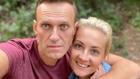 Alexei Navalny and his wife, Yulia Navalnaya