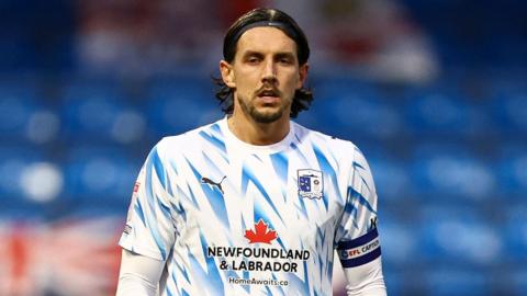 Barrow's MJ Williams