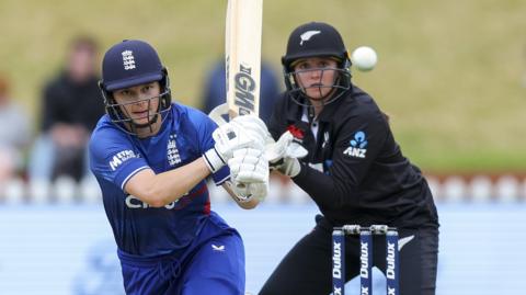 England batter Amy Jones hits out against New Zealand