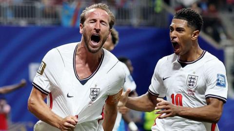 Harry Kane and Jude Bellingham celebrate England's winning goal against DR Congo