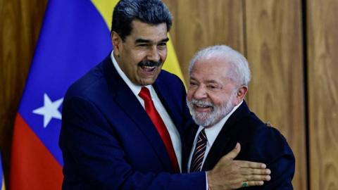 Venezuelan President Nicolás Maduro (left) and his Brazilian counterpart Luiz Inacio Lula da Silva in Brasília. Photo: 29 May 2023