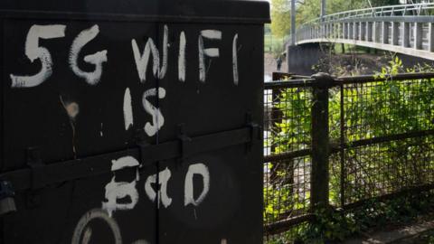 Graffiti in Bute Park that reads '5G wifi is bad