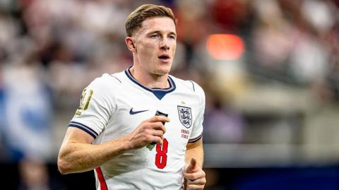 Elliot Anderson has become an integral figure in England head coach Thomas Tuchel's World Cup plans.